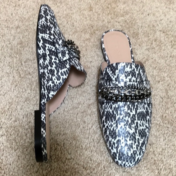 NWOB! COACH 9.5 B faye multi chain printed slides. - Picture 9 of 9